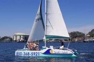 Book Your Sailing Charters for Spring Break Now Featured Image
